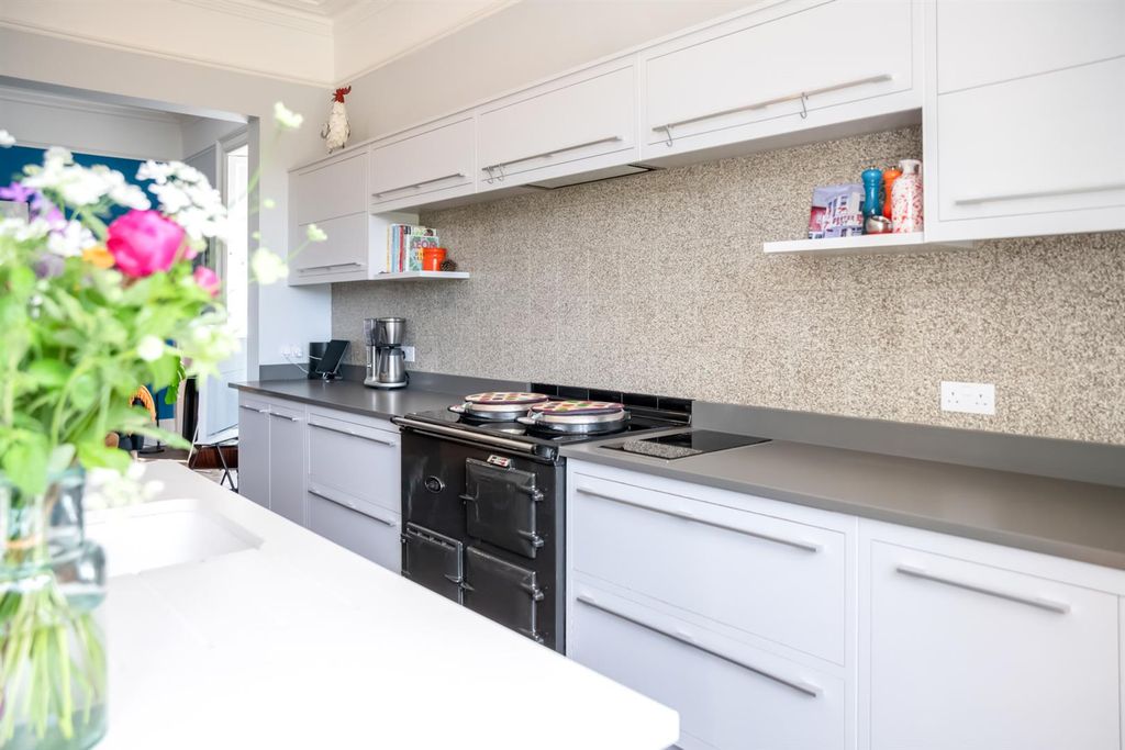 Additional image 8 of 5 bed semi-detached house for saleEast Faerwood, Harviestoun Road, Dollar FK14