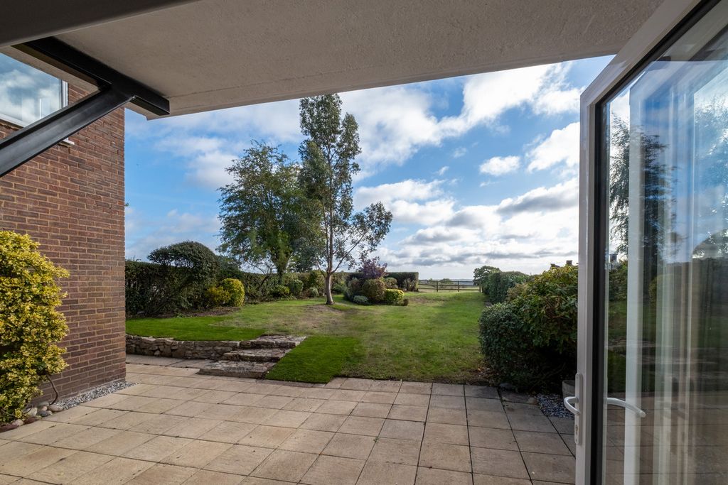 Additional image 5 of 5 bed detached house to rentHampton Road, Warwick CV35