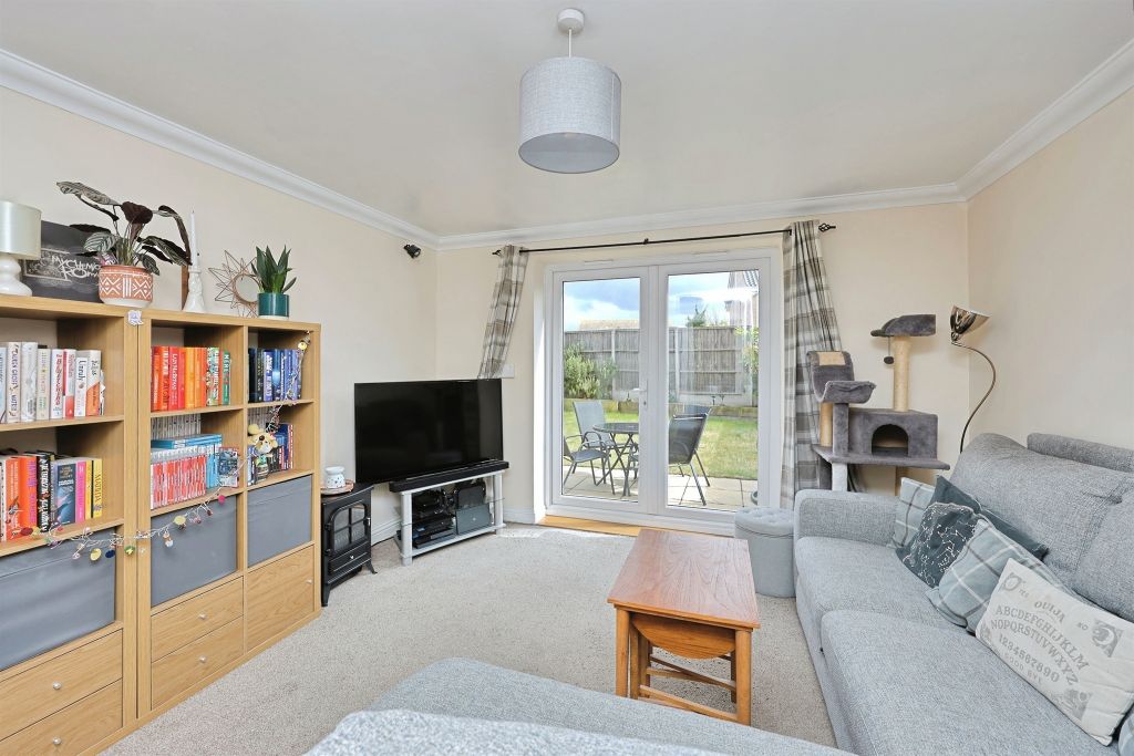 Property photo 3 of 15