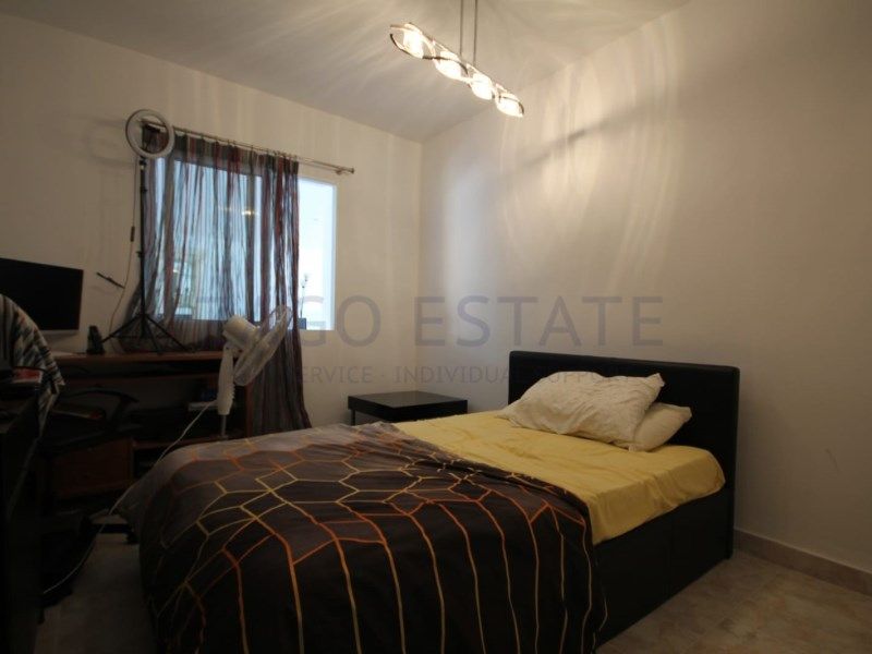 Property photo 3 of 26
