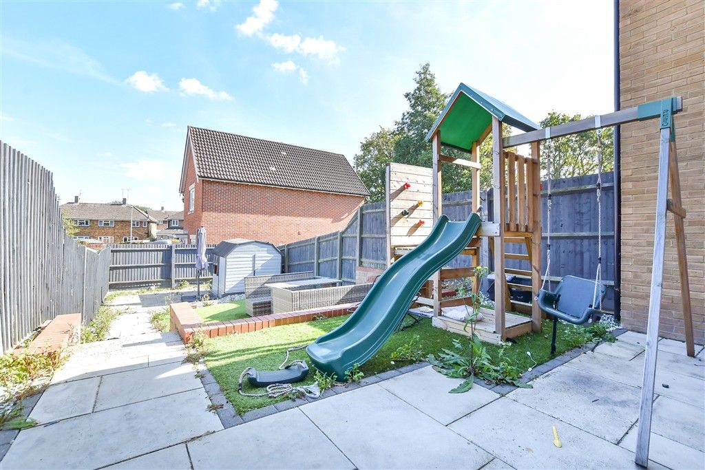 Property photo 2 of 14 Rear Garden