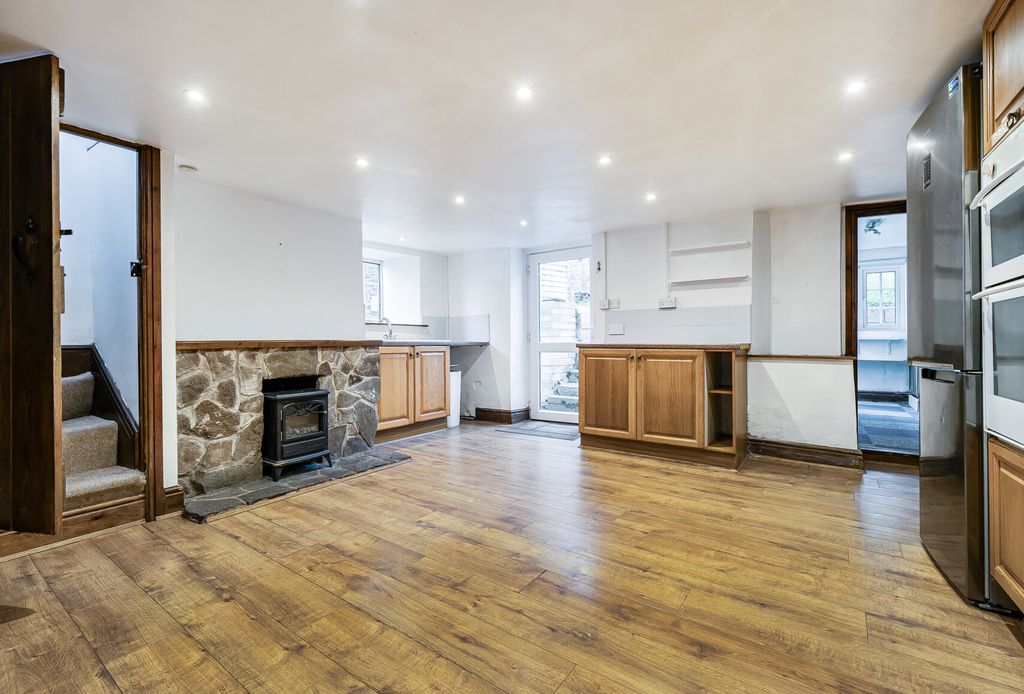 Property photo 3 of 19 1425364-17-69B04E...