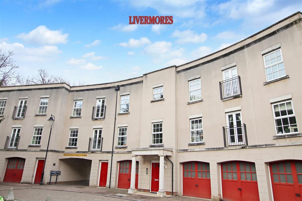 Property photo 1 of 8 Img_1631Dp.Jpg