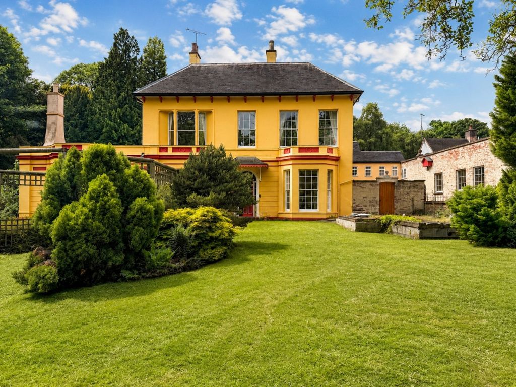 Property photo 1 of 23