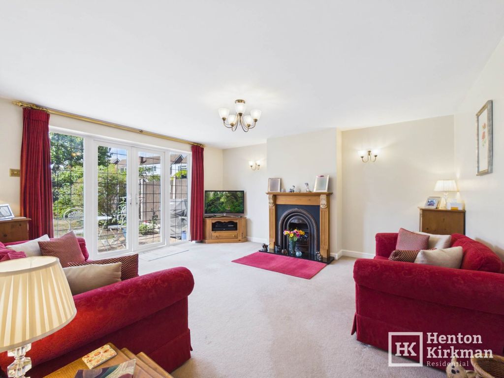 Property photo 3 of 16