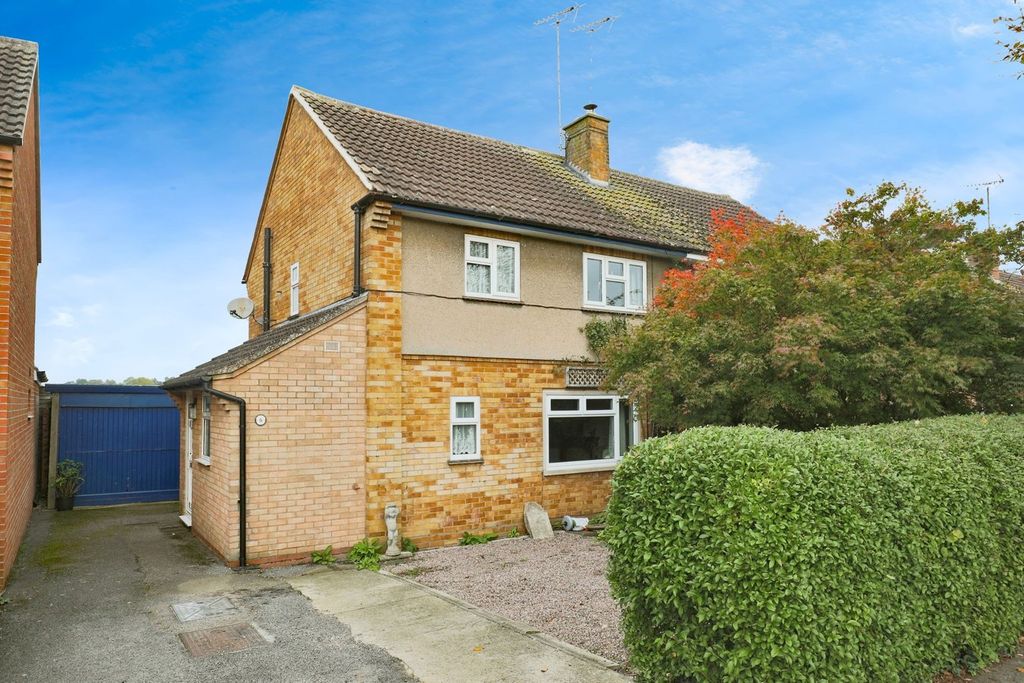 Property photo 1 of 19