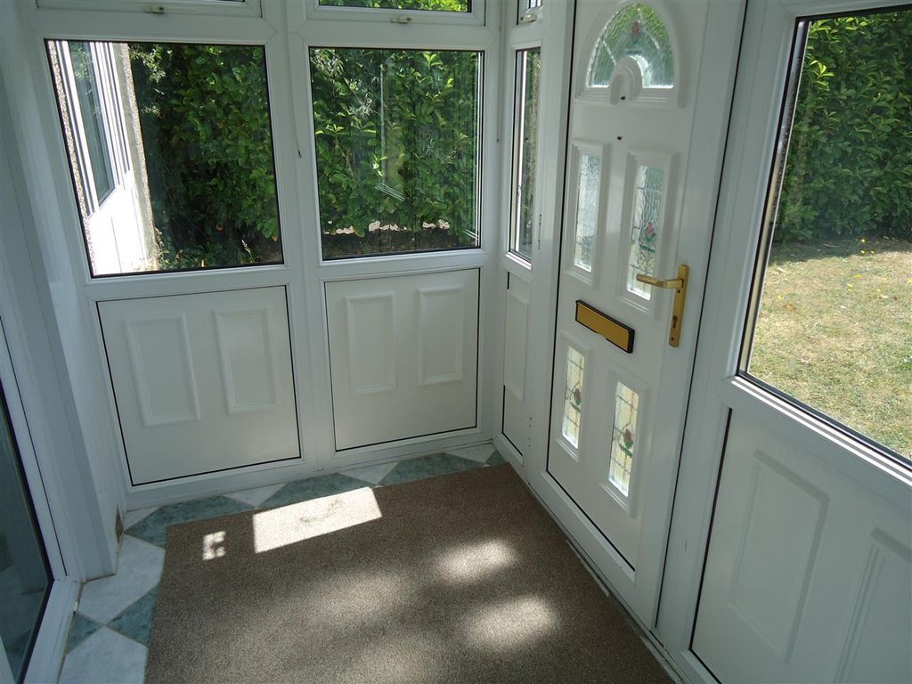 Property photo 3 of 14 Entrance Porch