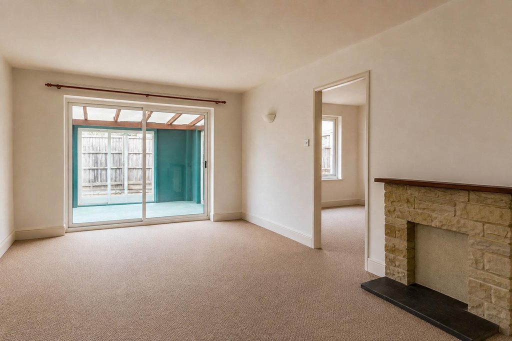 Property photo 3 of 12 13 Empty-2.Jpg
