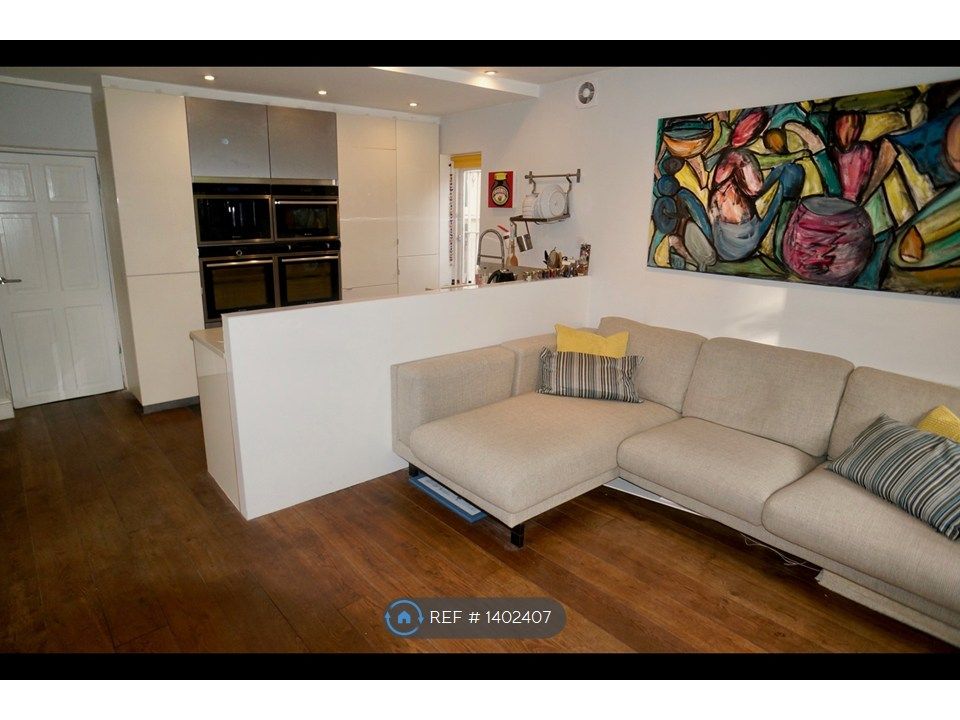 Property photo 2 of 7 Lounge/Dining Room