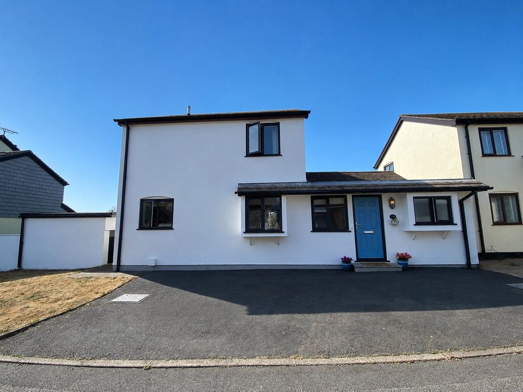 Property photo 1 of 20 Picture No. 02