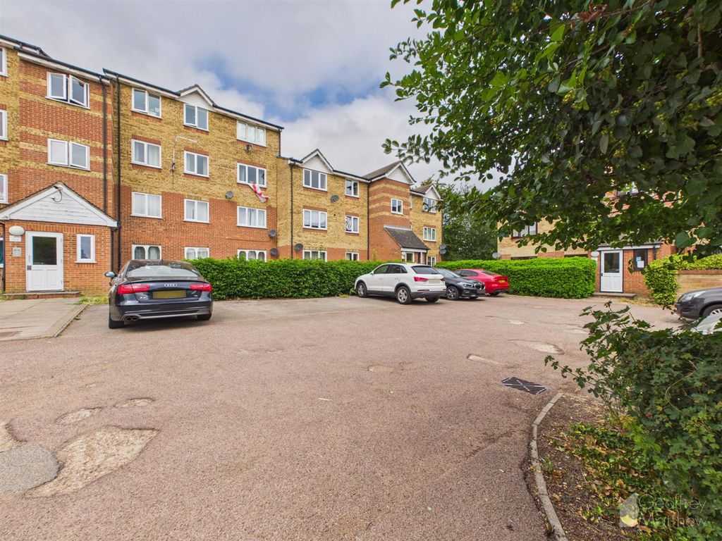 Property photo 1 of 7 Cam02365G0-Pr0496-Still006.Jpg