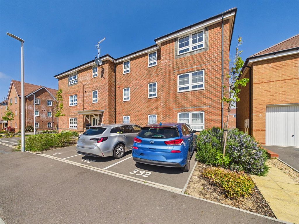 Additional image 11 of 2 bed flat for saleSkylark Avenue, Peacehaven BN10