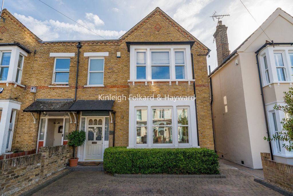 Property photo 1 of 26 Picture No. 15