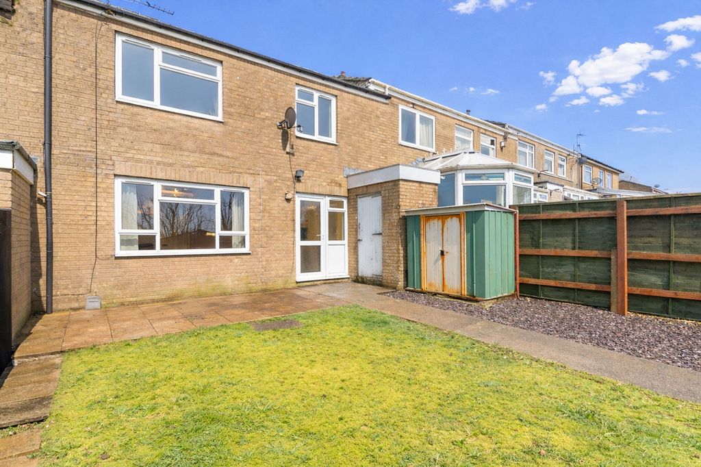 Property photo 2 of 16