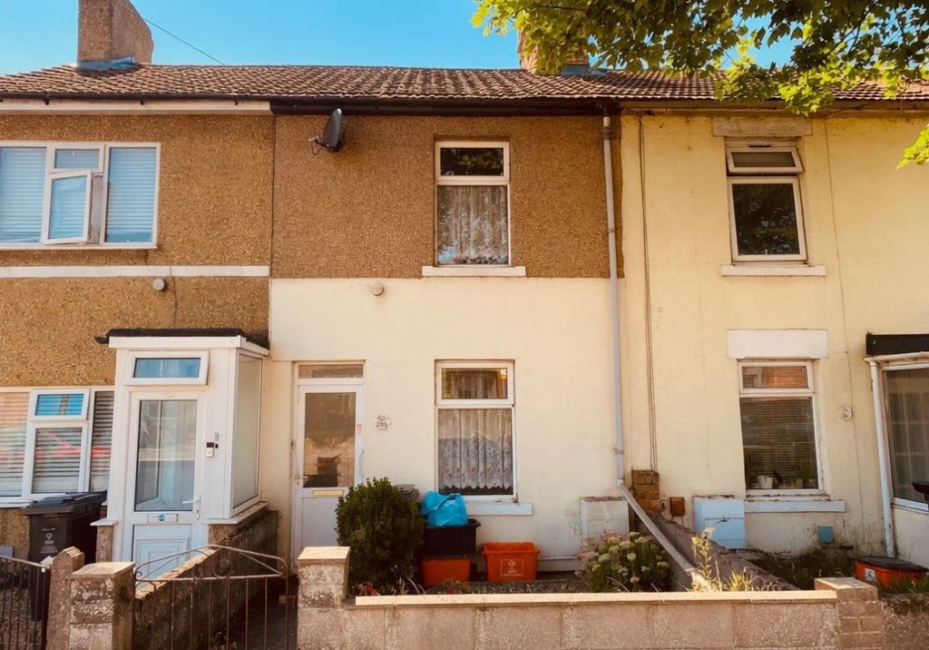 Property photo 1 of 1