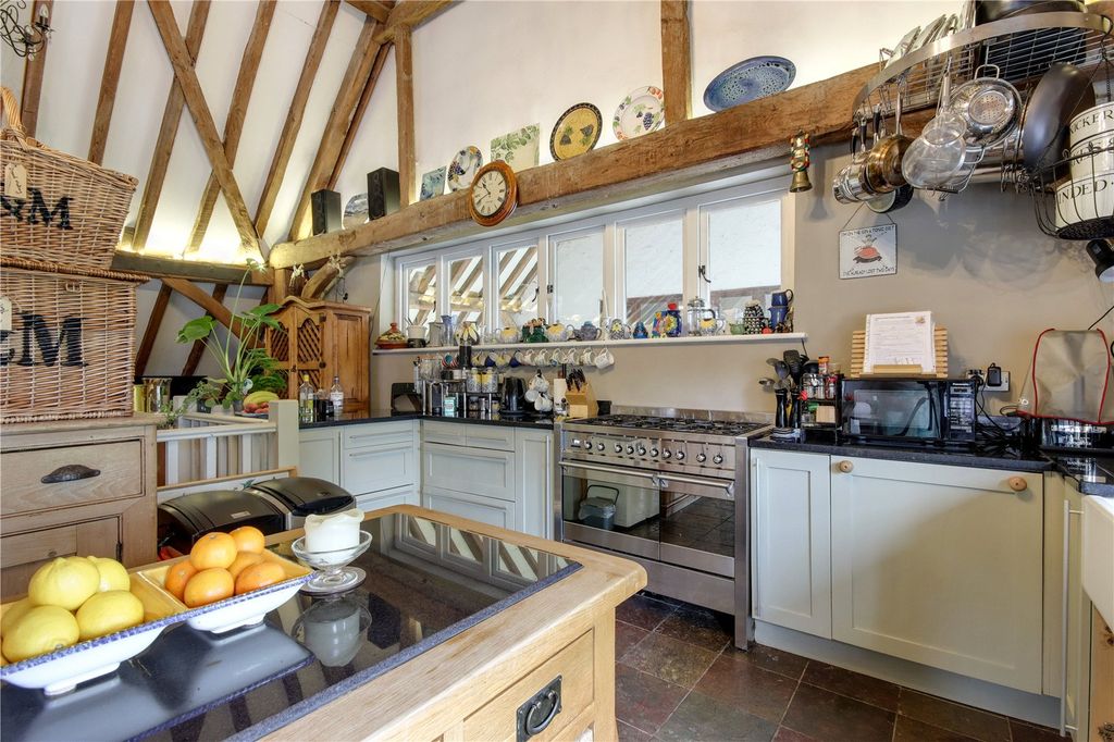 Property photo 2 of 15 Kitchen