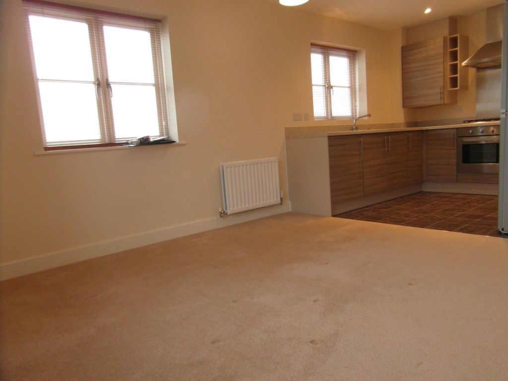 Property photo 3 of 7 Sitting Room