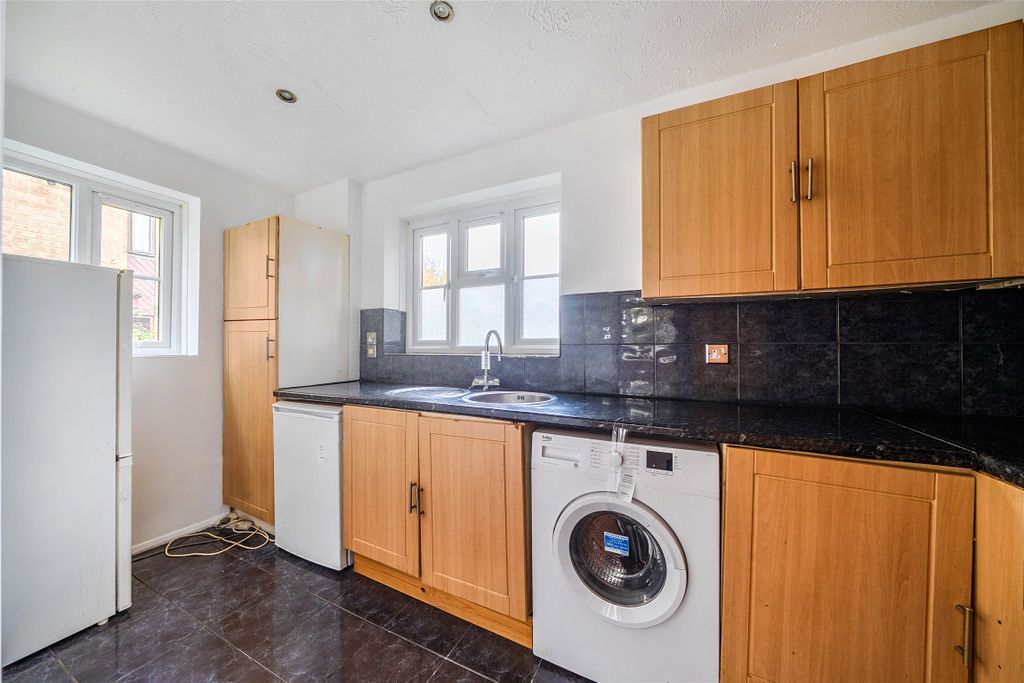 Property photo 3 of 18 Picture No. 15
