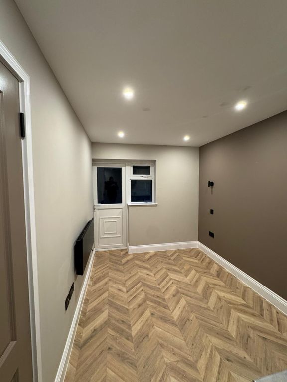 Property photo 2 of 3