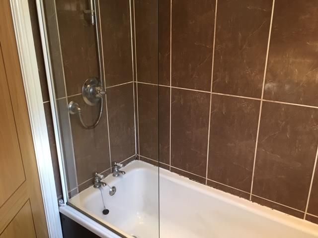 Property photo 1 of 7 Shower Room