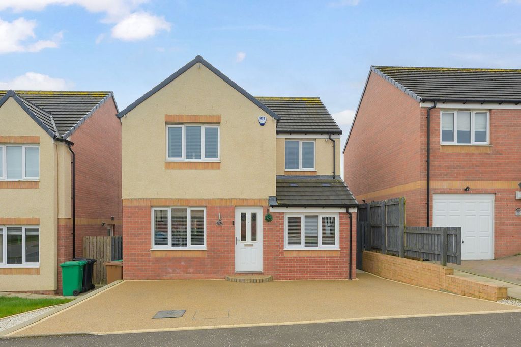 Property photo 1 of 36