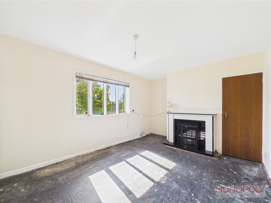 Property photo 2 of 14 Cam03815G0-Pr0246-Still004.Jpg