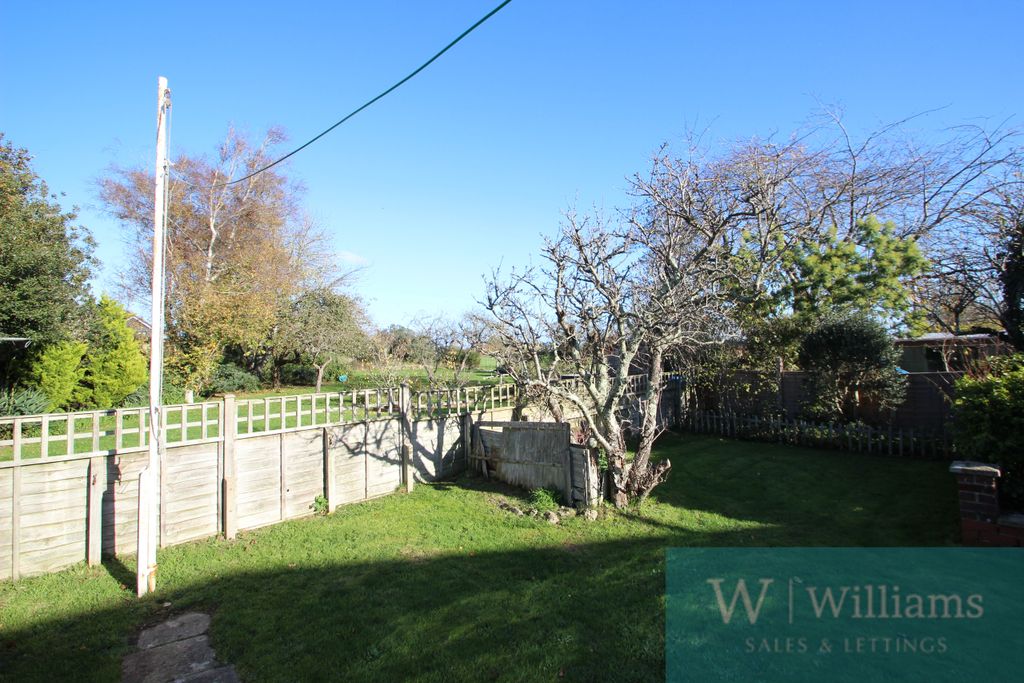 Property photo 3 of 17 Views