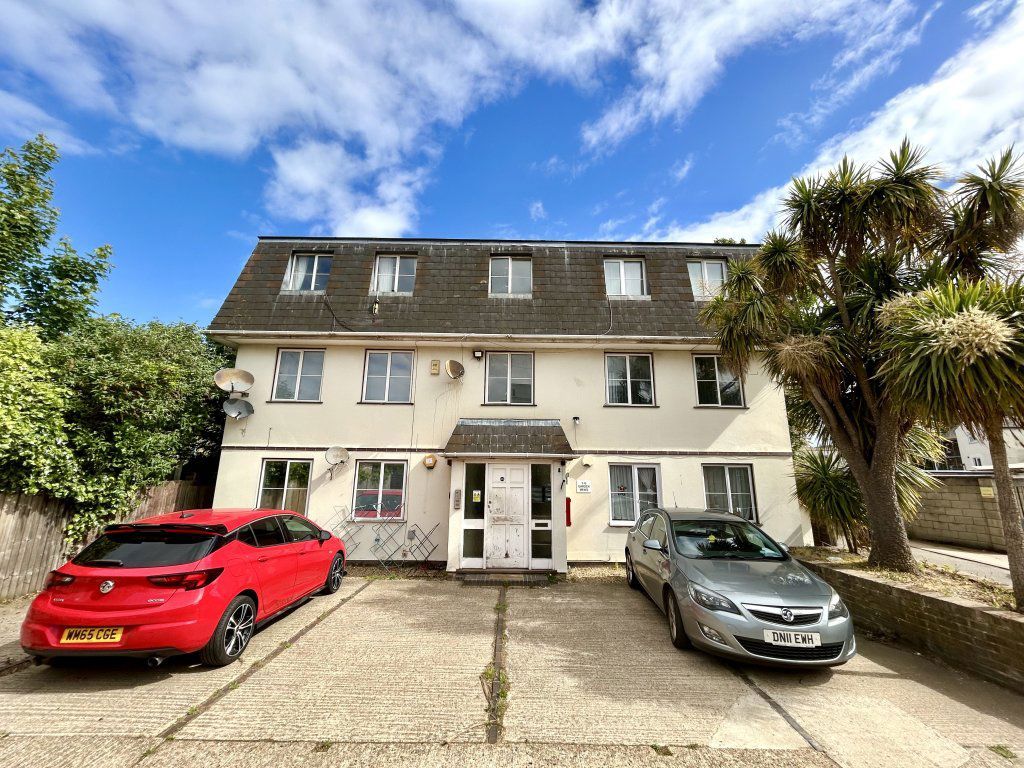 Property photo 1 of 5