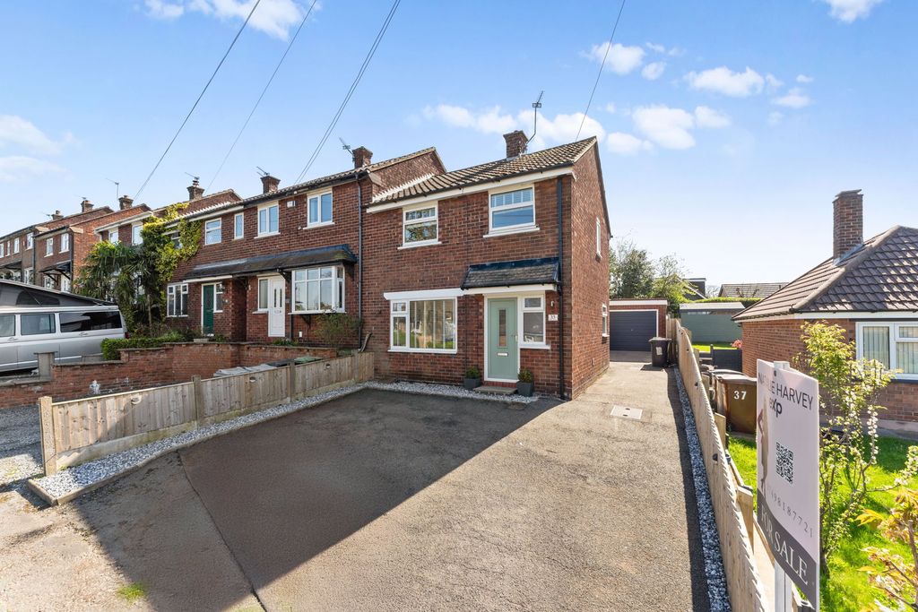 Property photo 1 of 30