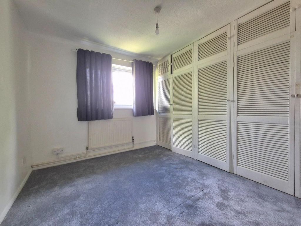 Property photo 3 of 5