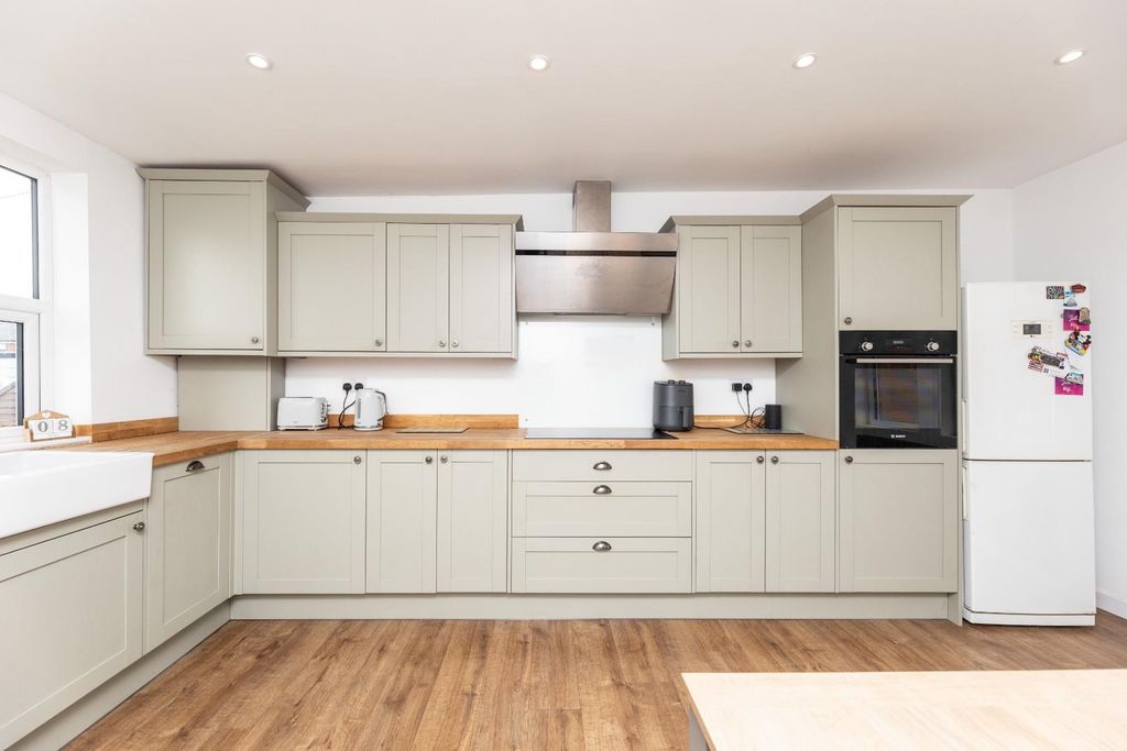 Property photo 3 of 16 5C5A6897.Jpg