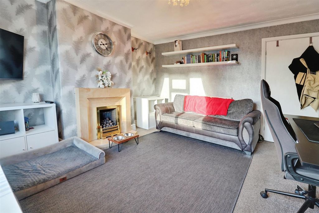 Property photo 2 of 11 E46Dcf8d-Img_5175-Img_5177.Jpg