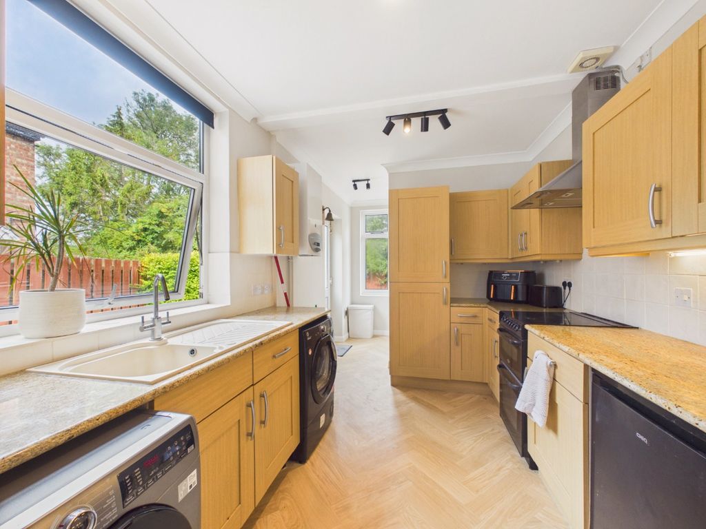 Property photo 2 of 16 5360905