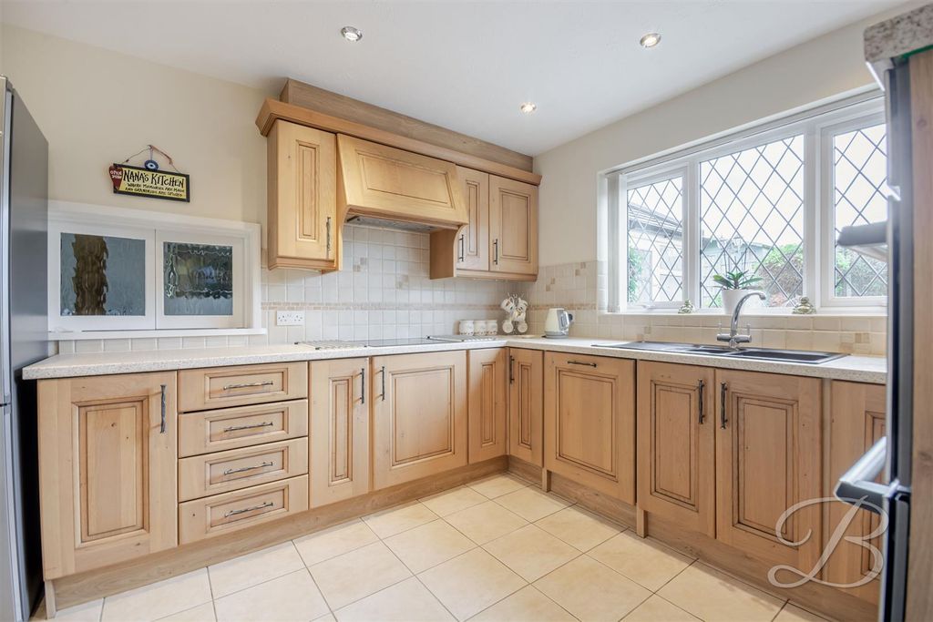 Property photo 3 of 32 Ccltd-19.Jpg