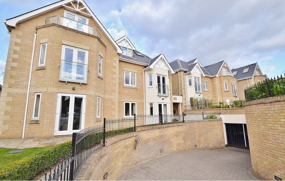 Property photo 1 of 13