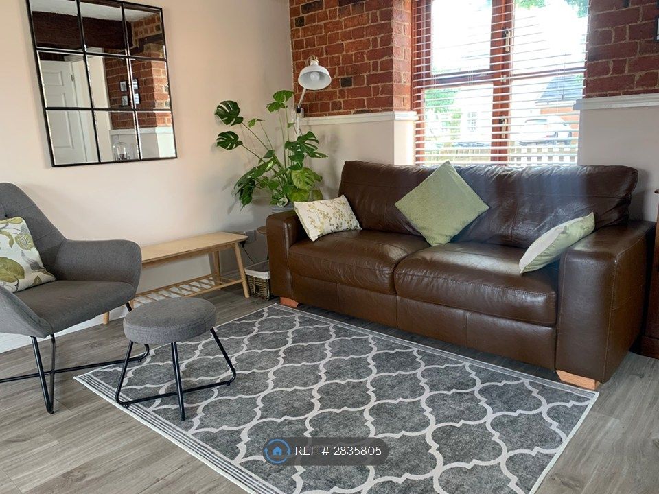 Property photo 3 of 24