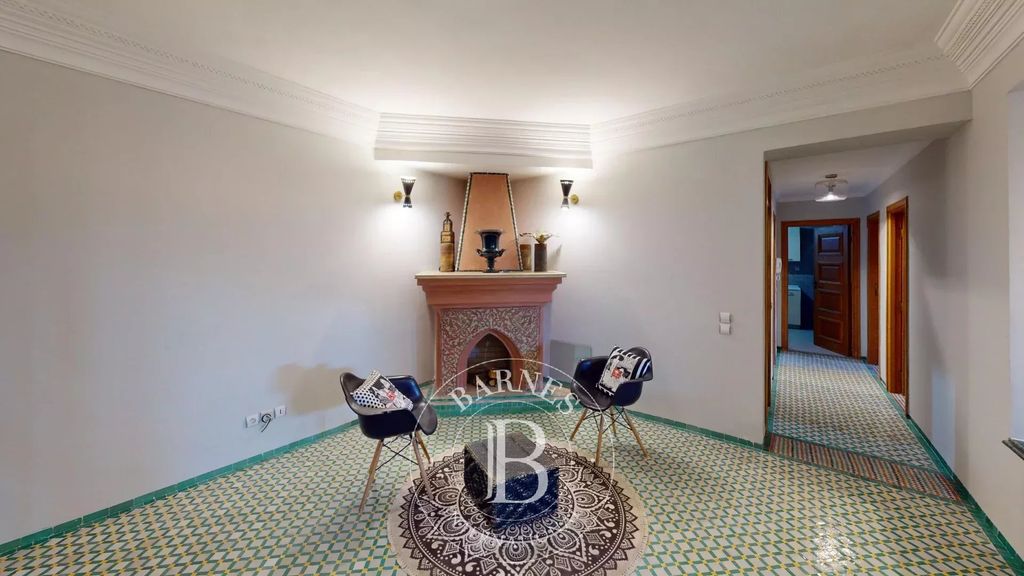 Property photo 3 of 7