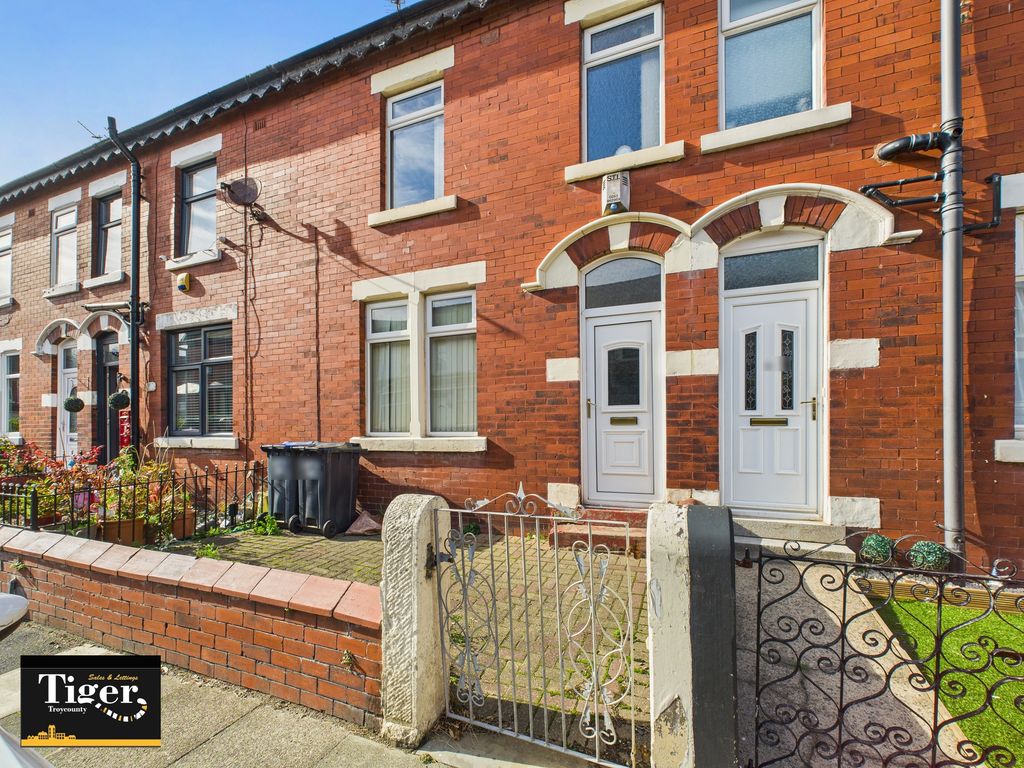 Property photo 1 of 10