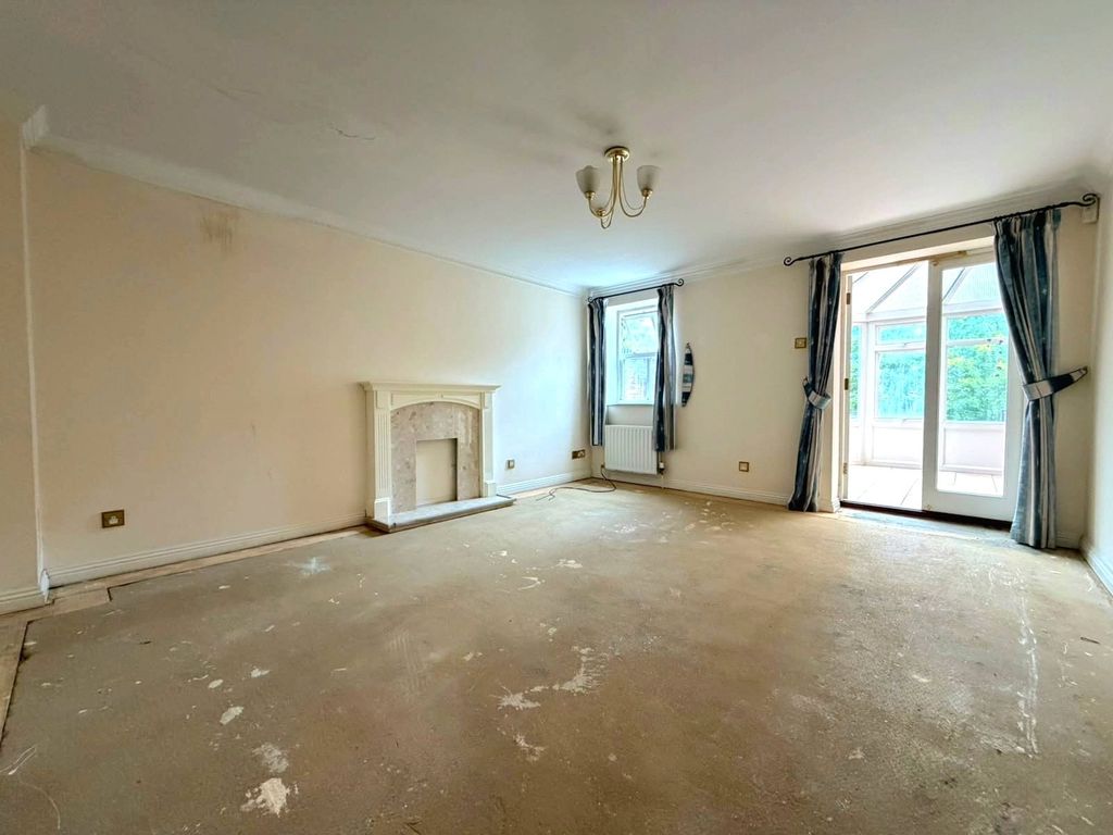 Property photo 2 of 21 Reception Room