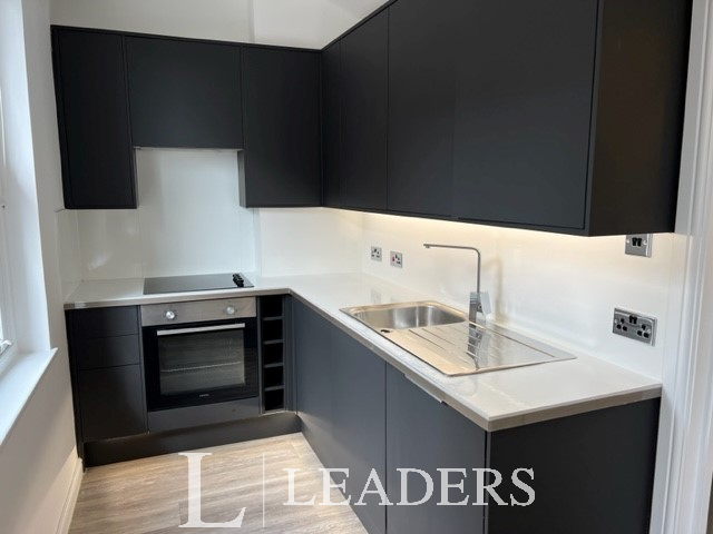 Property photo 1 of 4 Kitchen