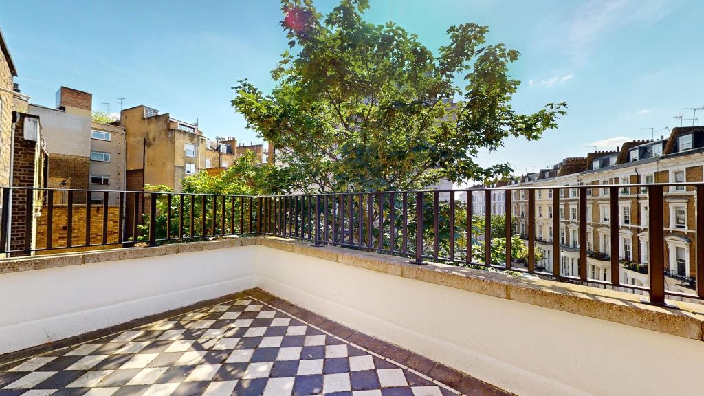 Property photo 3 of 4