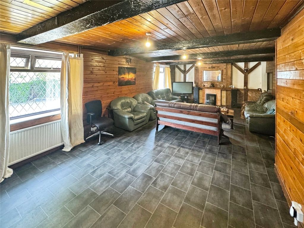 Property photo 3 of 28 Picture No. 03