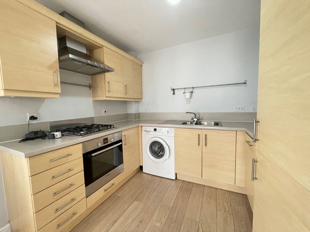 Property photo 3 of 9 Picture No. 04