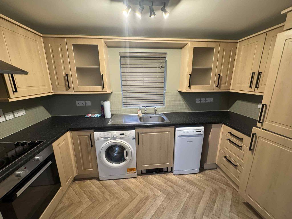 Property photo 2 of 9