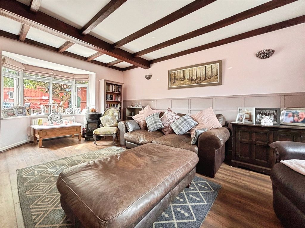 Property photo 3 of 20 Picture No. 87