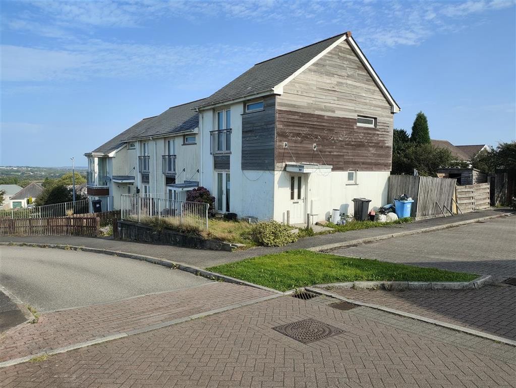 Property photo 1 of 3