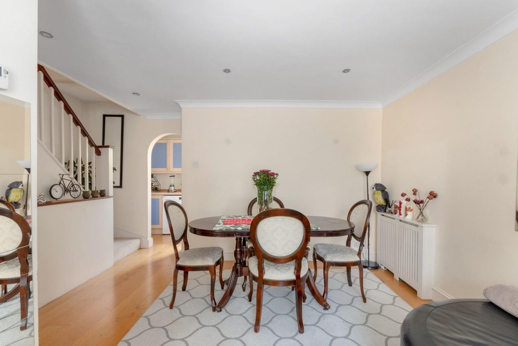 Property photo 1 of 12 Warner Road 4.Jpg