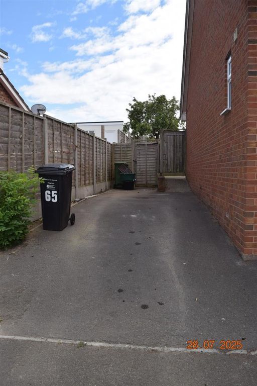 Property photo 2 of 18 Parking At Side Of Property