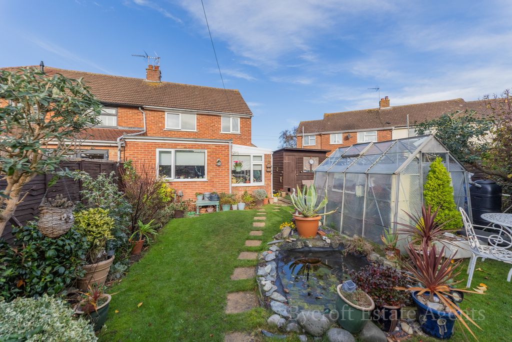 Property photo 3 of 15