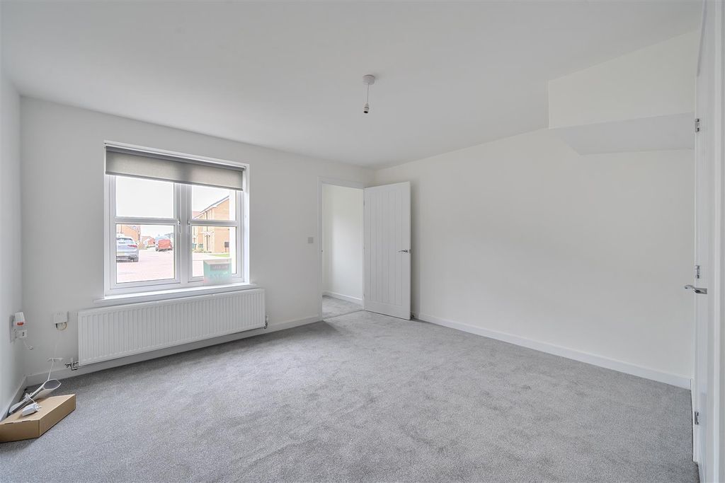 Property photo 3 of 10 1442255-9-69De42E37d55A.Jpg